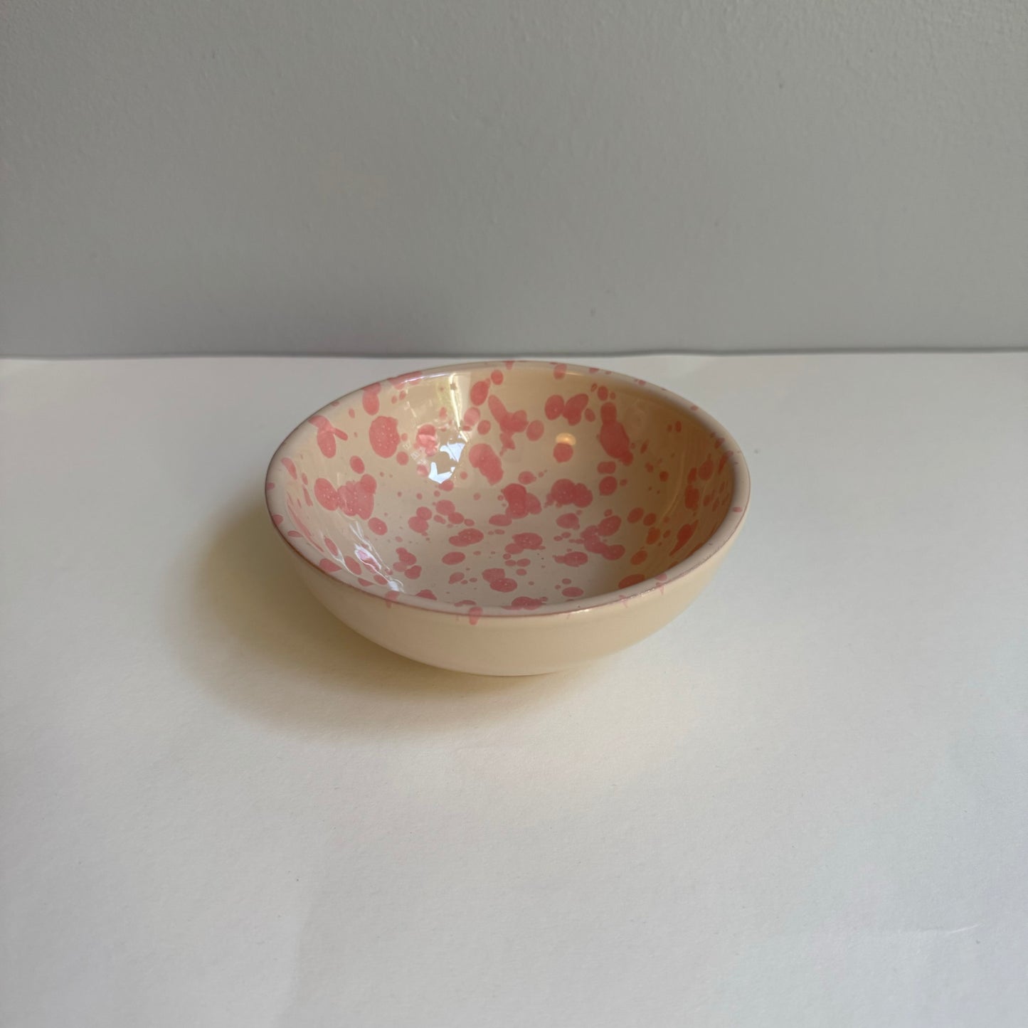 Skål, rosa plet, ø12 cm